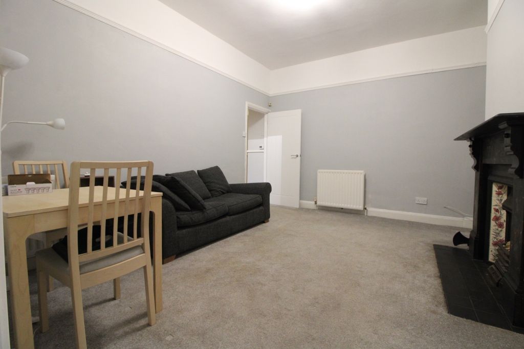 Property photo 3 of 11 B.Lo