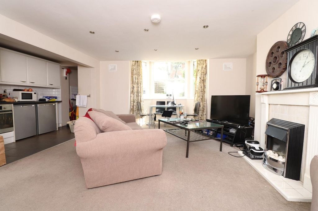 Property photo 2 of 7 0 General