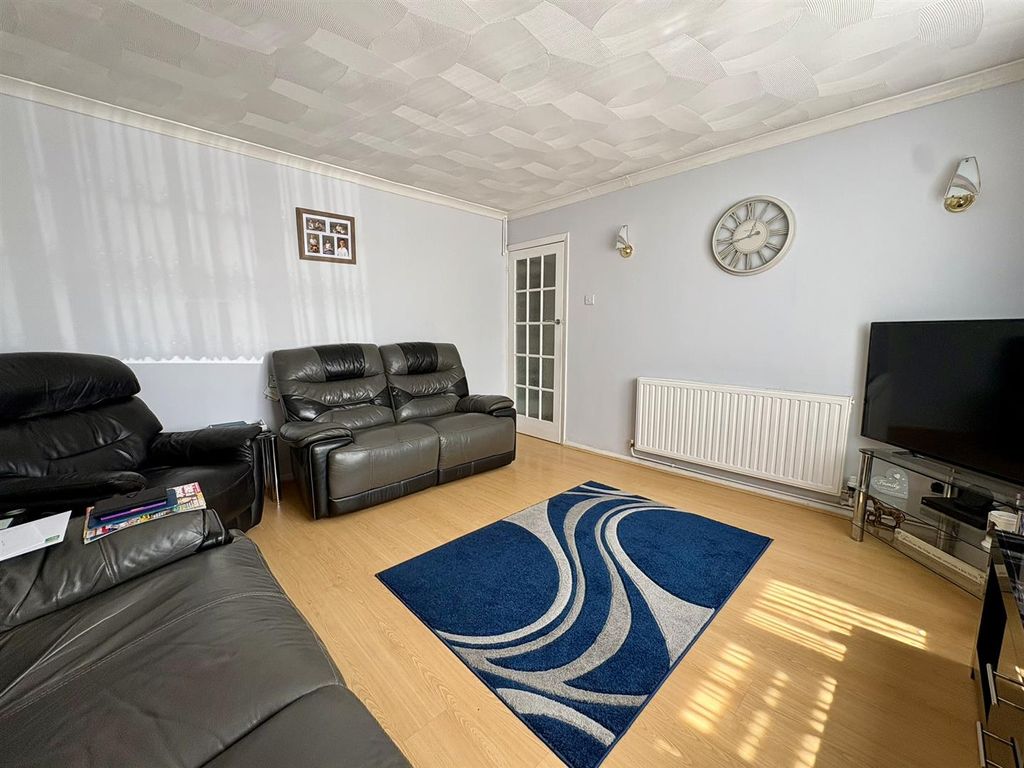 Property photo 3 of 19 Reception Room