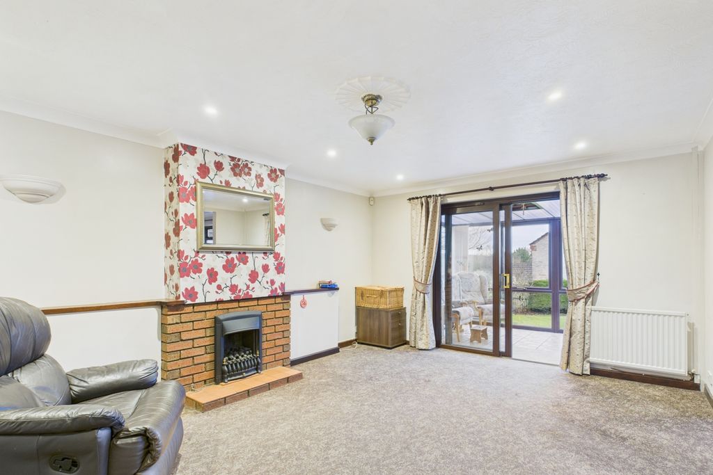 Property photo 2 of 14 Picture No. 01