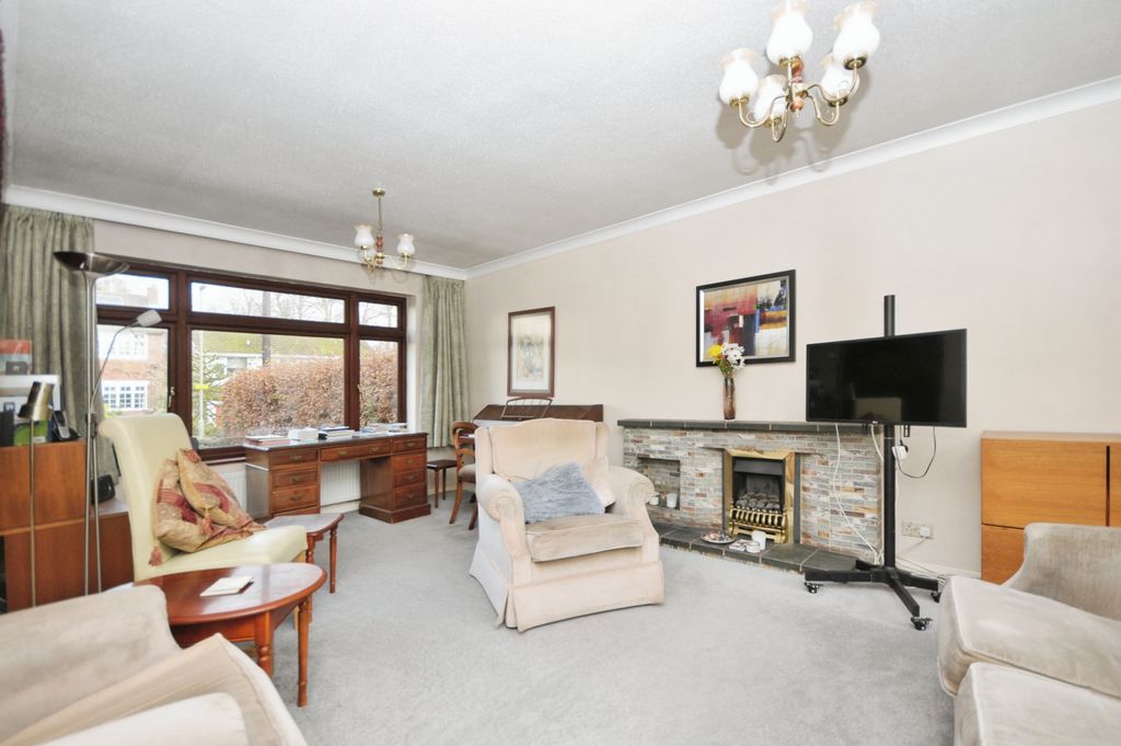 Property photo 3 of 14