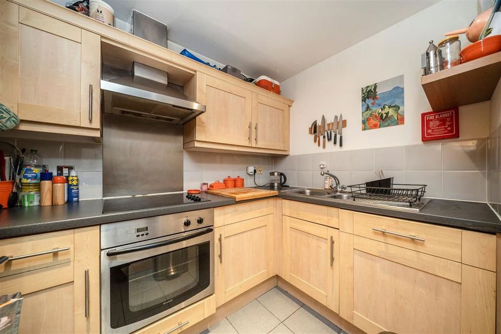 Property photo 2 of 5