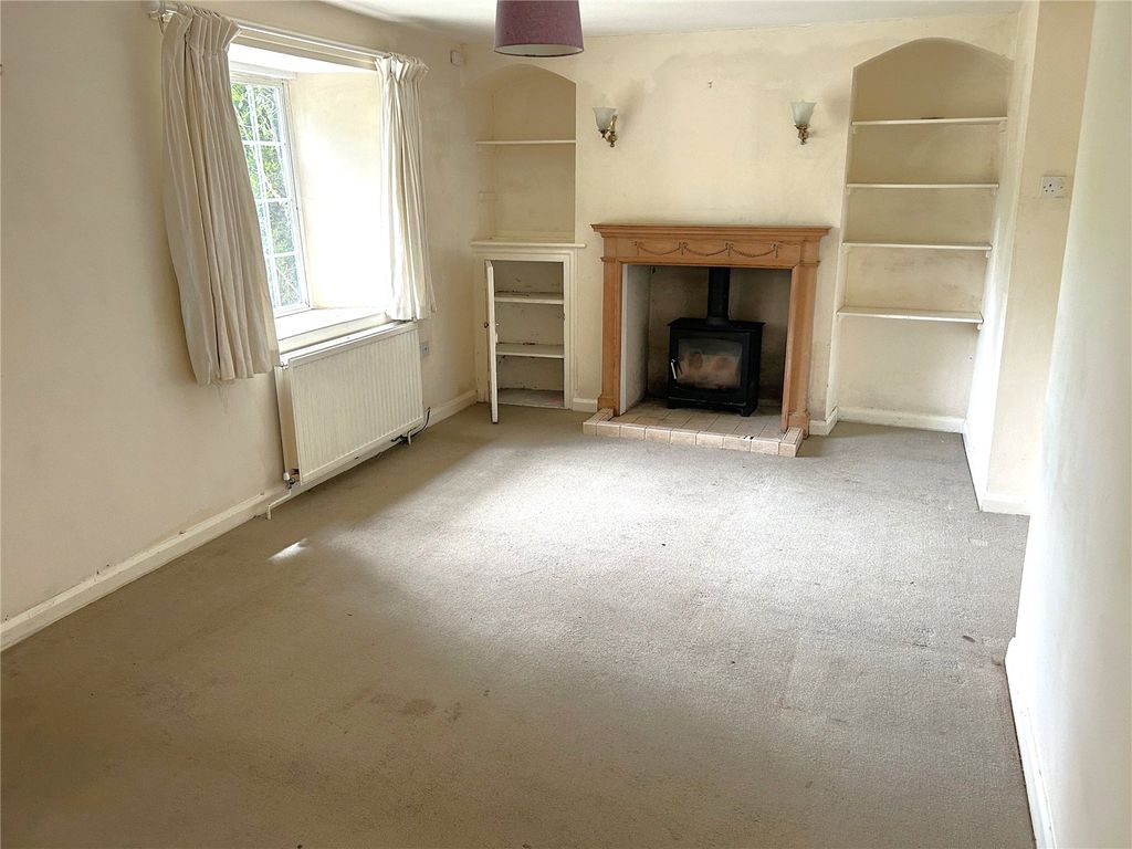 Property photo 2 of 22 Picture No. 20