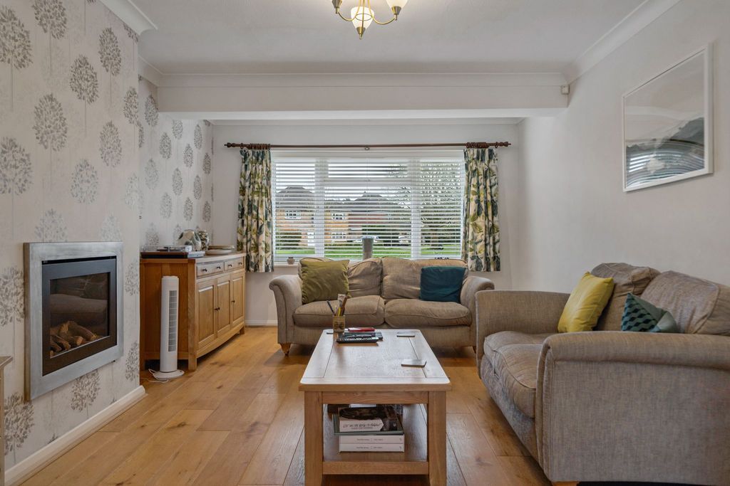 Property photo 3 of 17 Photo 17