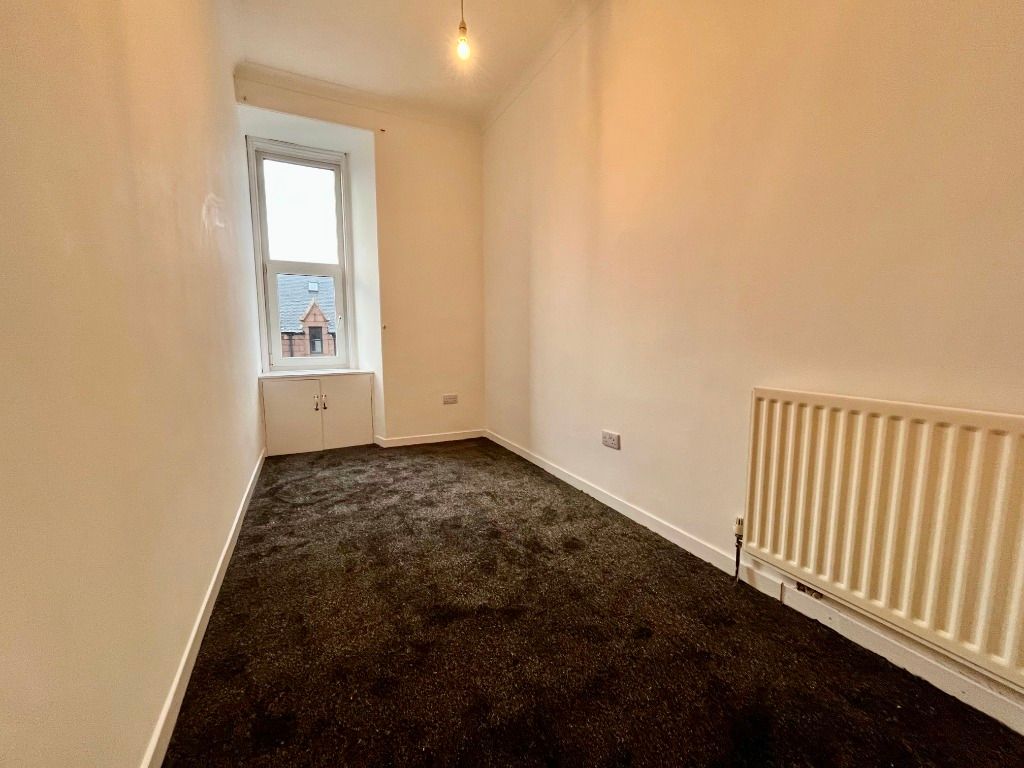 Property photo 3 of 10 Photo 3