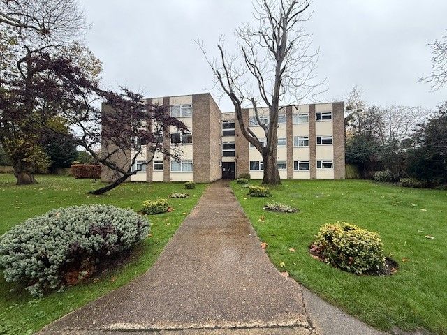 Property photo 2 of 10