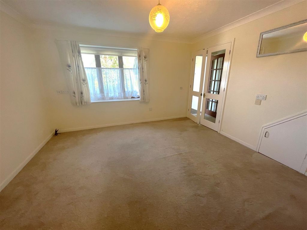 Property photo 3 of 13 10.Jpg