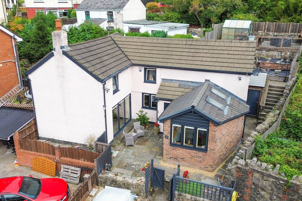Property photo 1 of 26