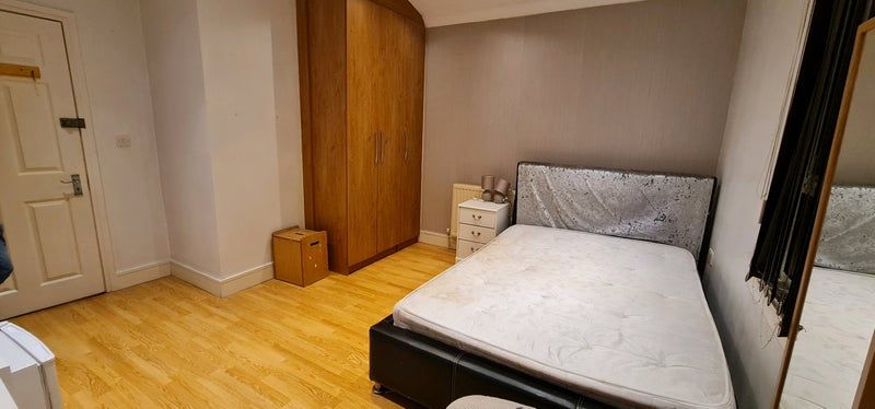 Property photo 3 of 5 Gallery