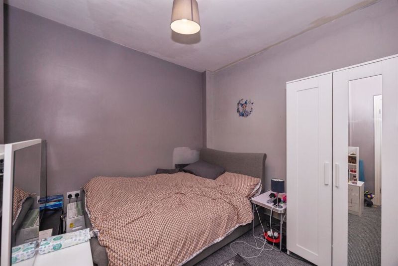 Property photo 3 of 15 Photo 5