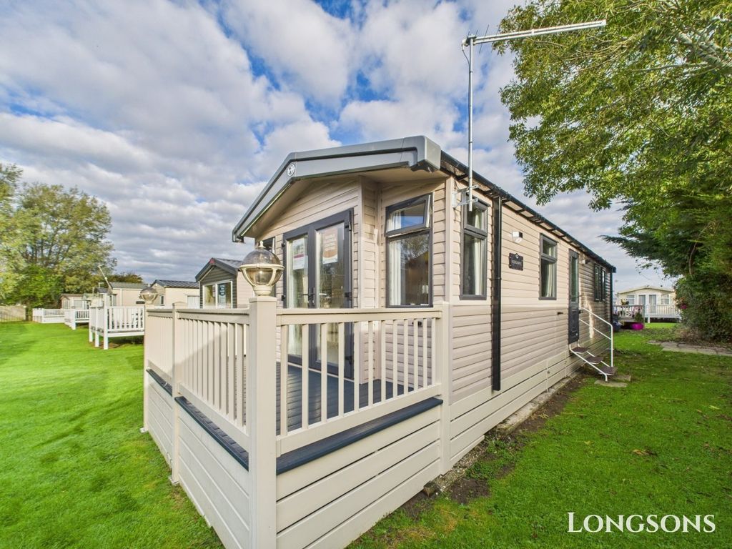 Property photo 1 of 24 Cam02173G0 Pr0278 Still031