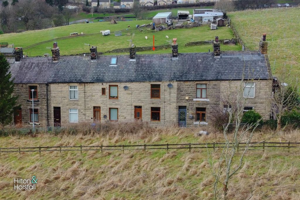 Property photo 1 of 11 Hawley Street