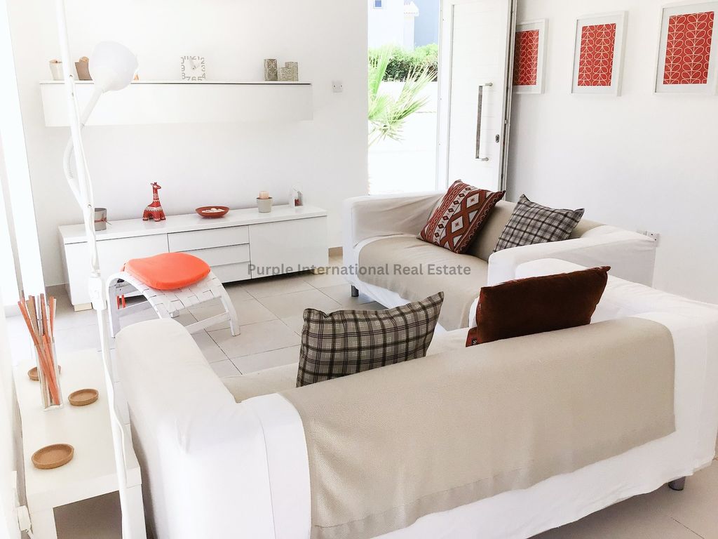 Property photo 3 of 29