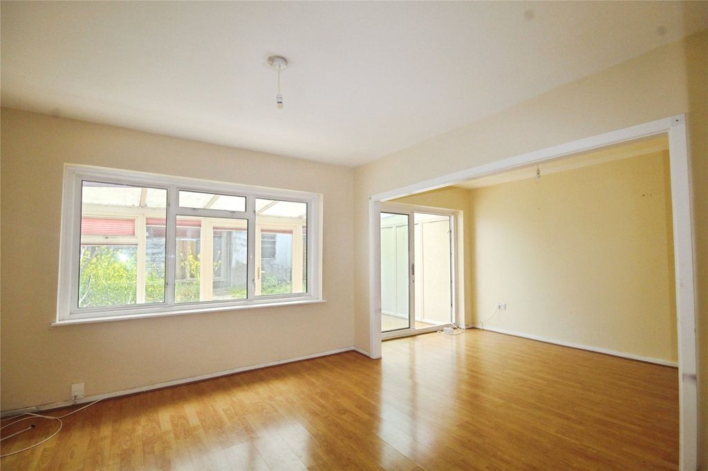 Property photo 3 of 12 Reception Room