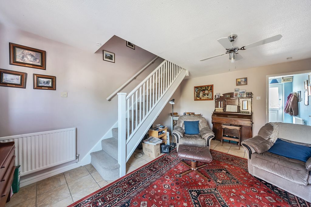 Property photo 3 of 20 1317070-7-6865A92...