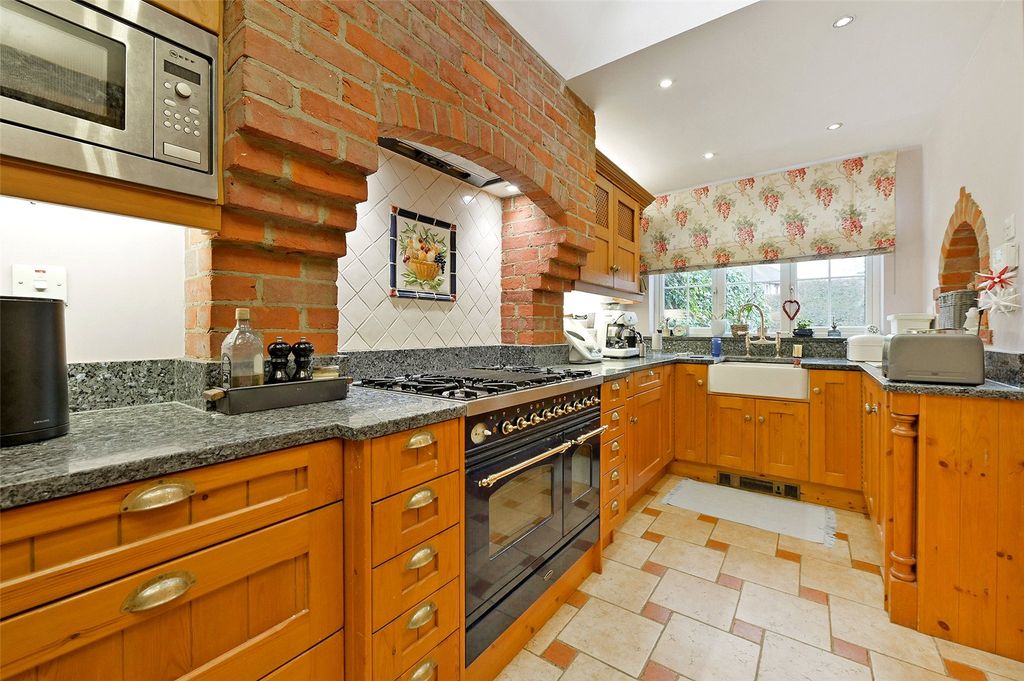 Property photo 3 of 9 Picture No. 14