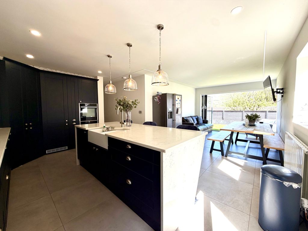 Additional image 8 of 4 bed detached house for saleAbernant Y Gethin Bungalows, Abercanaid, Merthyr Tydfil CF48