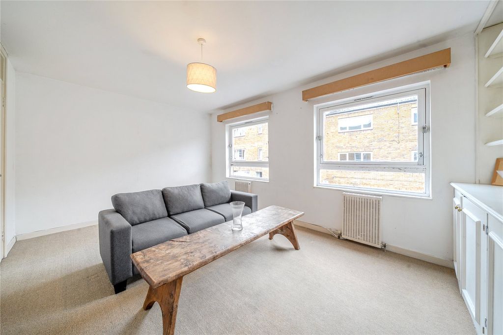 Property photo 2 of 15 Picture No. 18