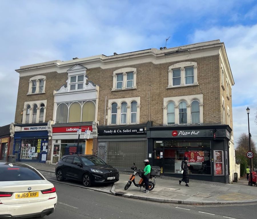 Property photo 2 of 14