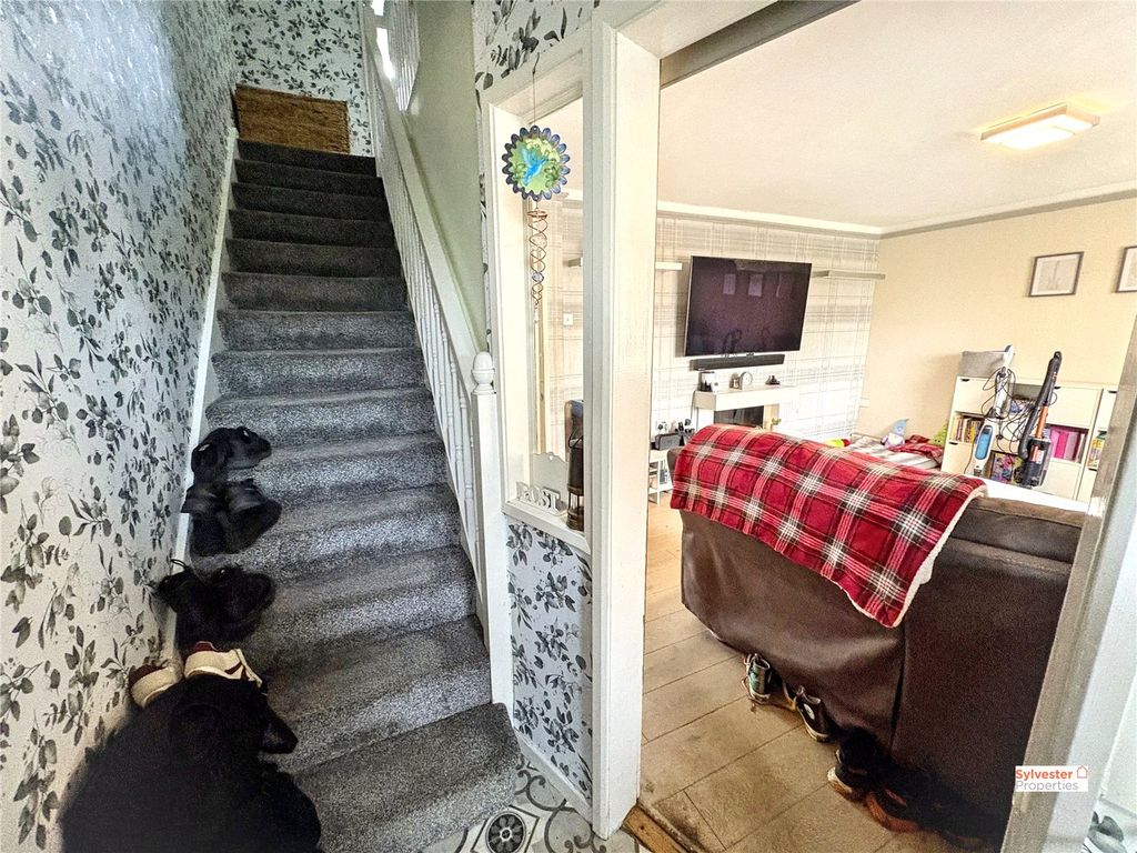 Property photo 3 of 22 Picture No. 08