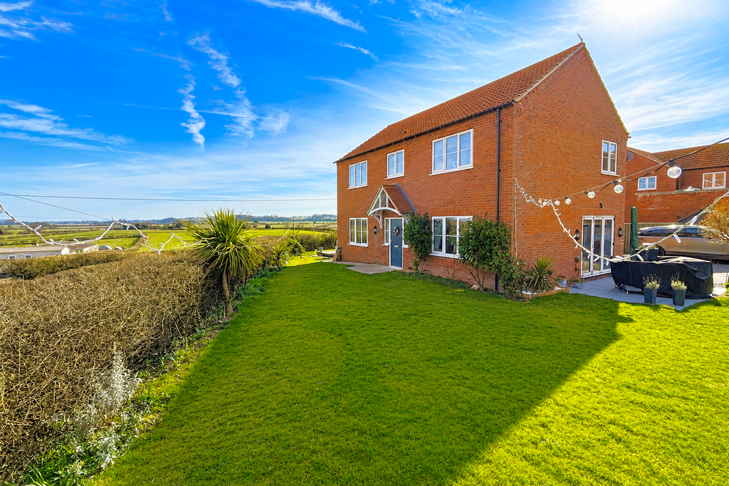 Property photo 1 of 34 1