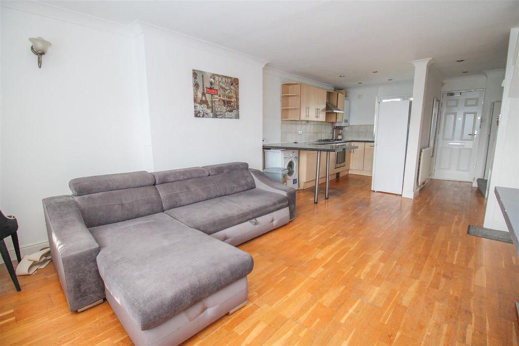 Property photo 2 of 9 Img_0927.Jpg
