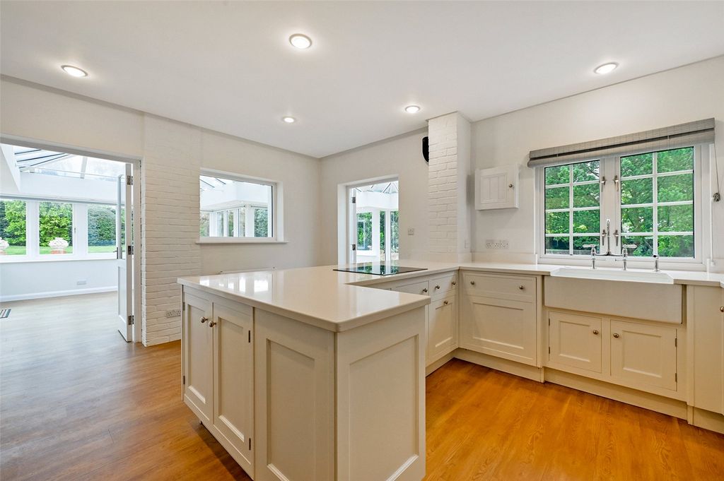 Property photo 3 of 10 Picture No. 04