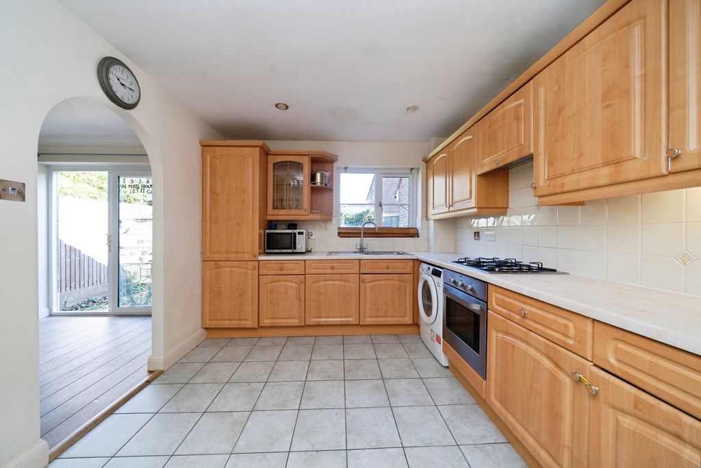 Property photo 2 of 20 Pbox-Img.Jpg