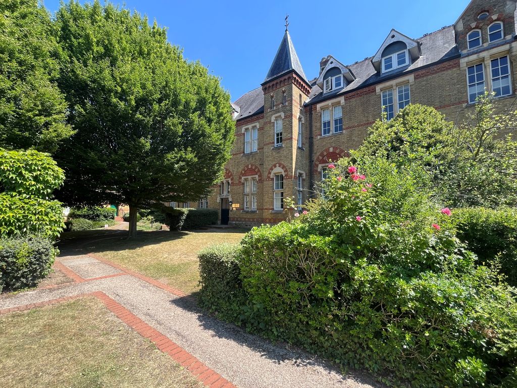 Property photo 1 of 14