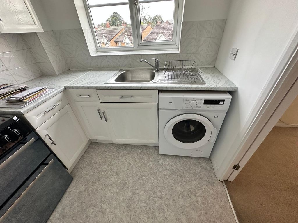 Property photo 2 of 16