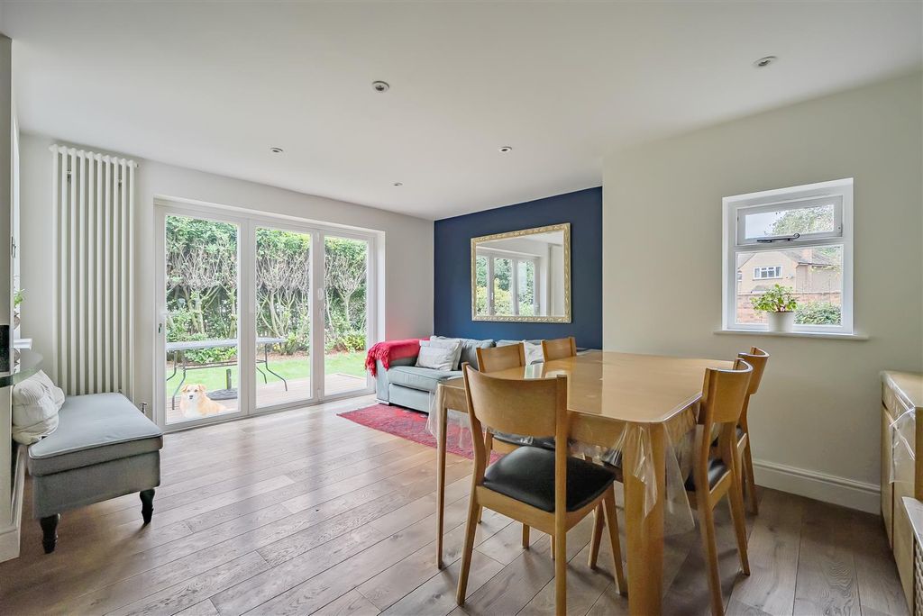 Property photo 2 of 16 Dining Room