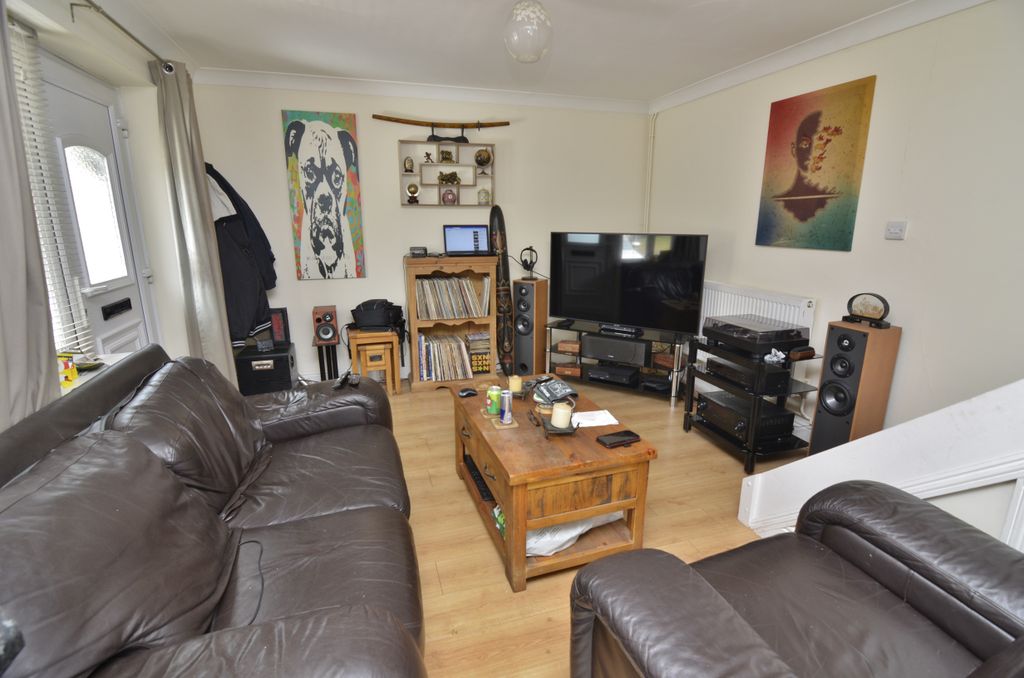 Property photo 3 of 8 _Dsc0024