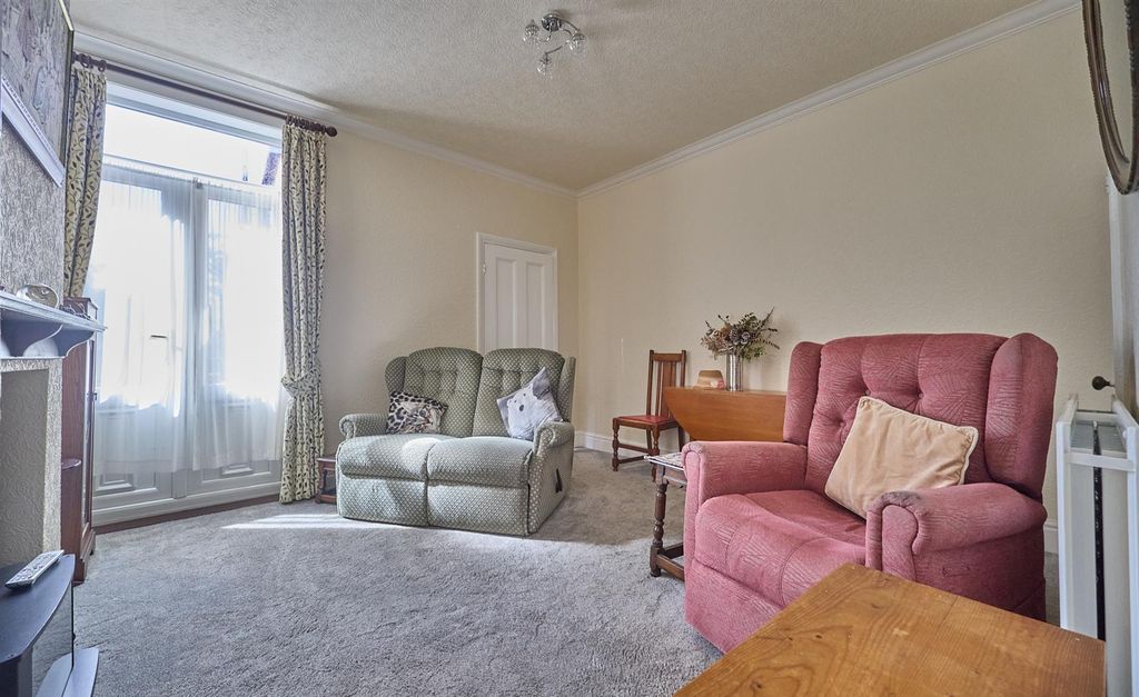 Property photo 3 of 21 Canning Street (8).Jpg