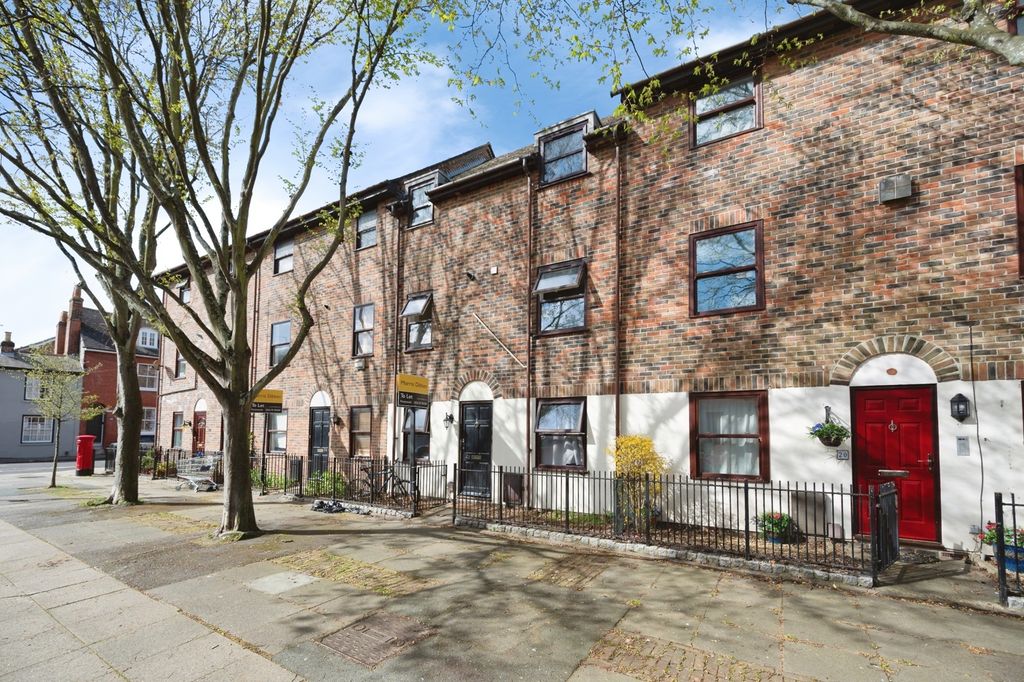 Property photo 1 of 17 Pbox-Img.Jpg