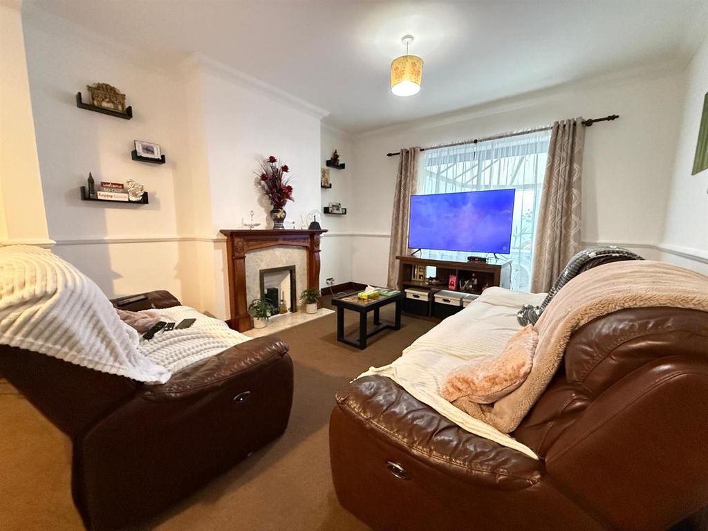 Property photo 3 of 12 03.Jpeg