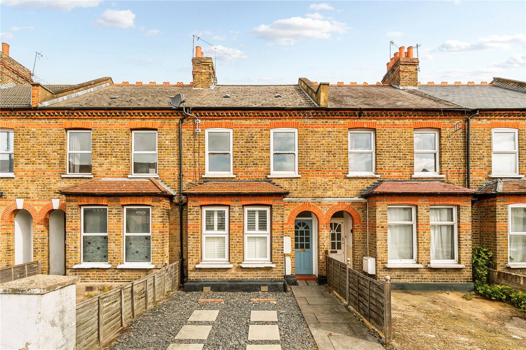 Property photo 1 of 10 Front Elevation