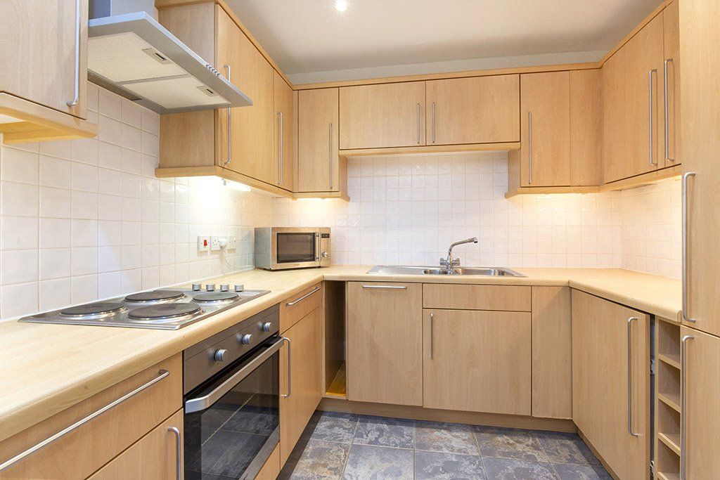 Property photo 3 of 6 Picture No. 04