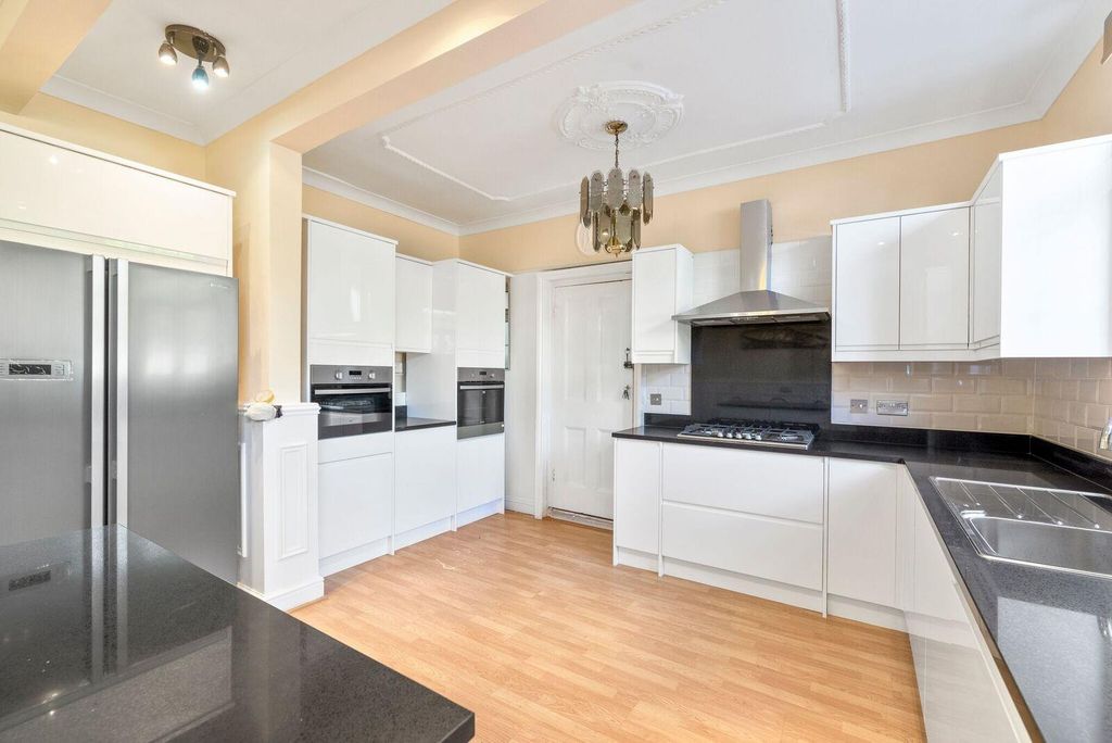 Property photo 2 of 23 Helliwell &amp; Co.