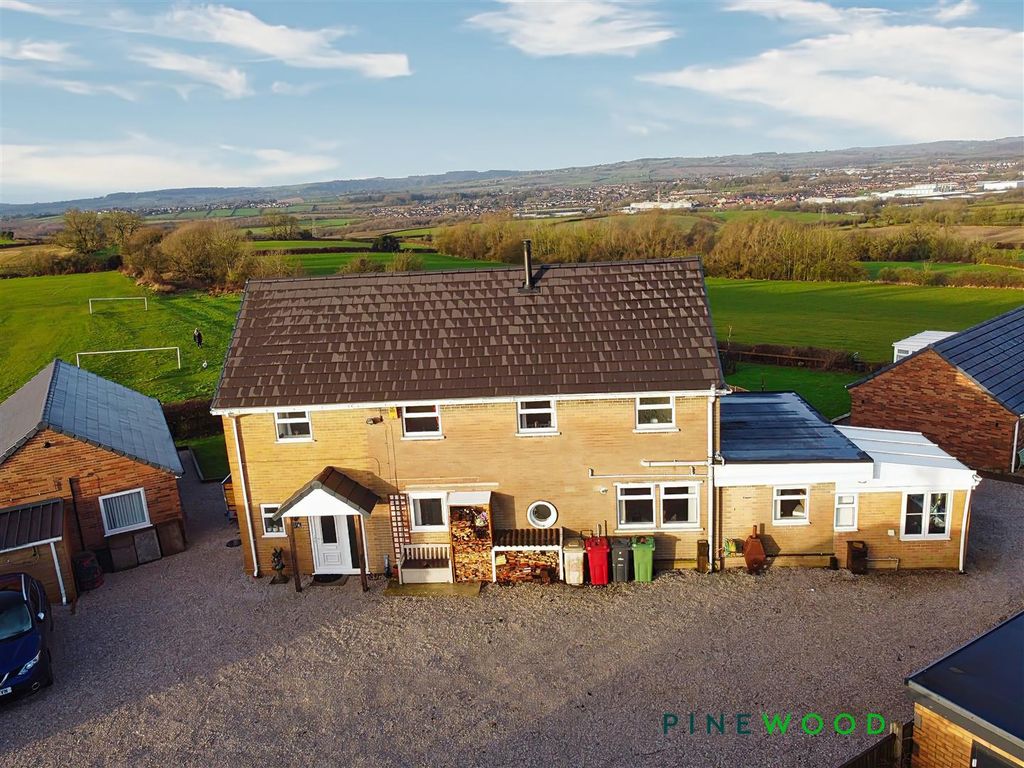 Property photo 3 of 63 Aerial (House)