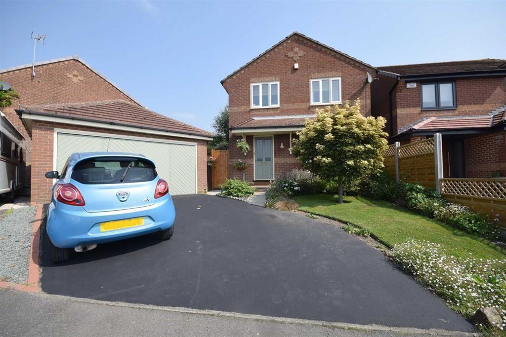 Property photo 1 of 24