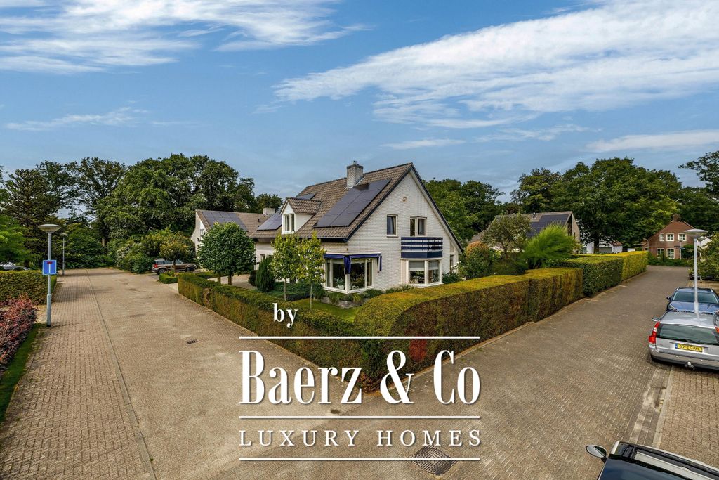 Property photo 1 of 39