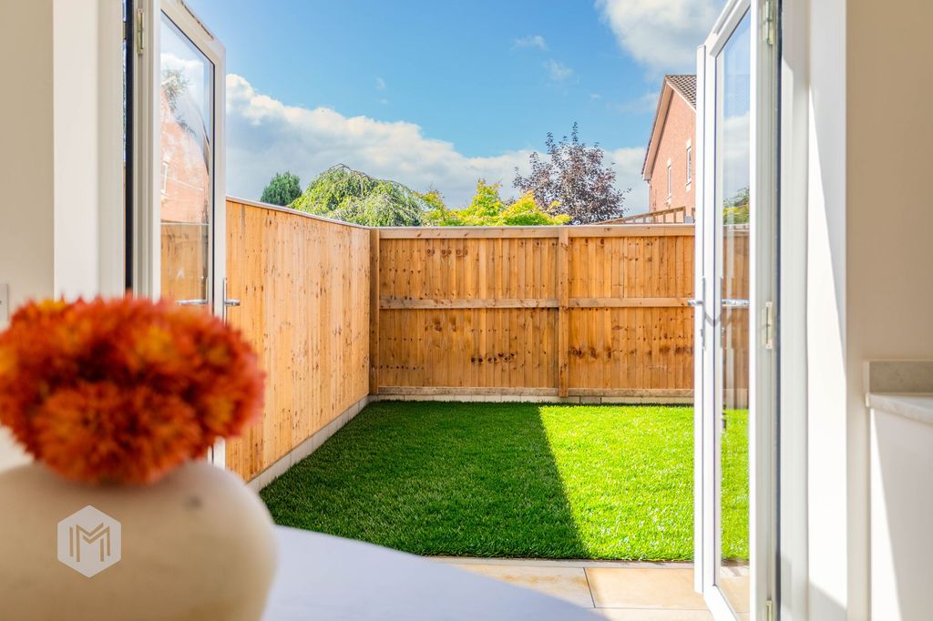 Property photo 1 of 38