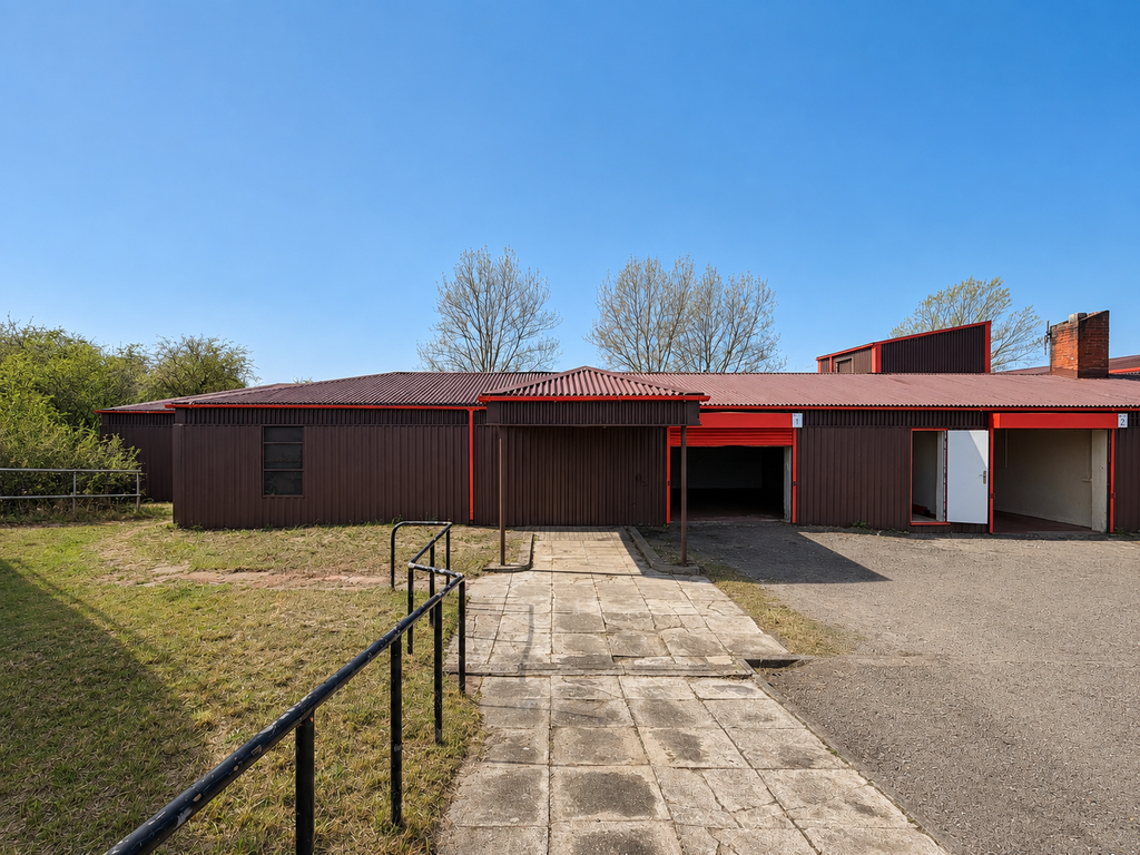 Property photo 1 of 3