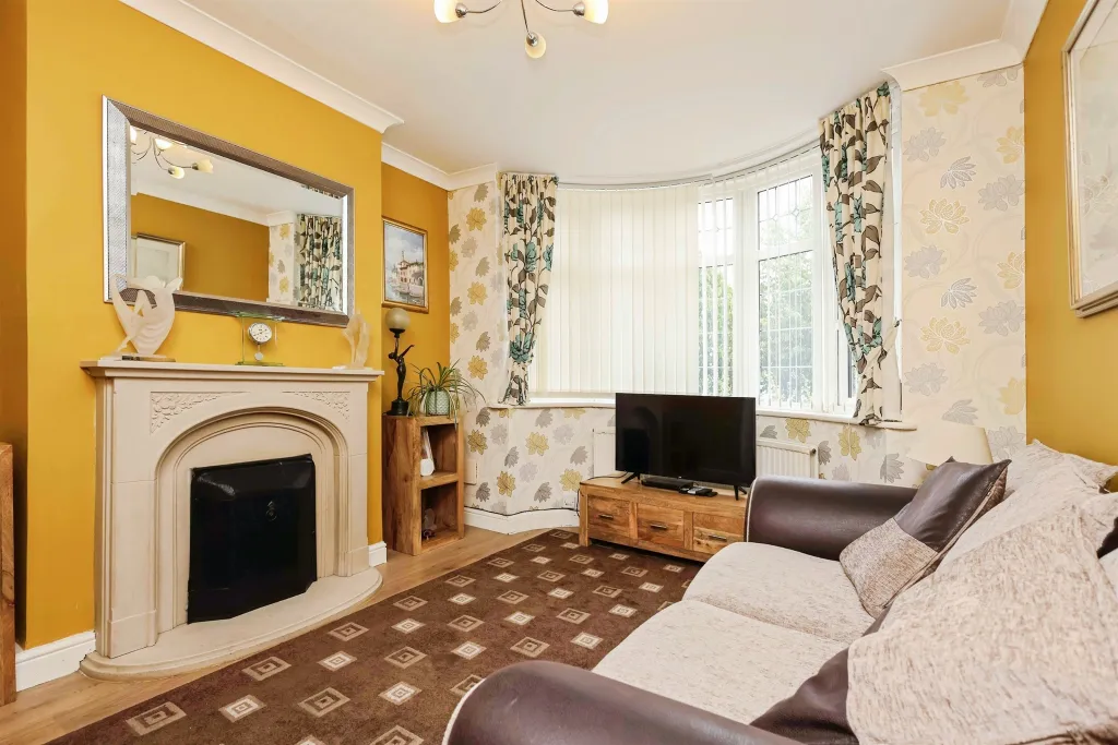 Trevanie Avenue, Quinton, Birmingham B32 - View 6