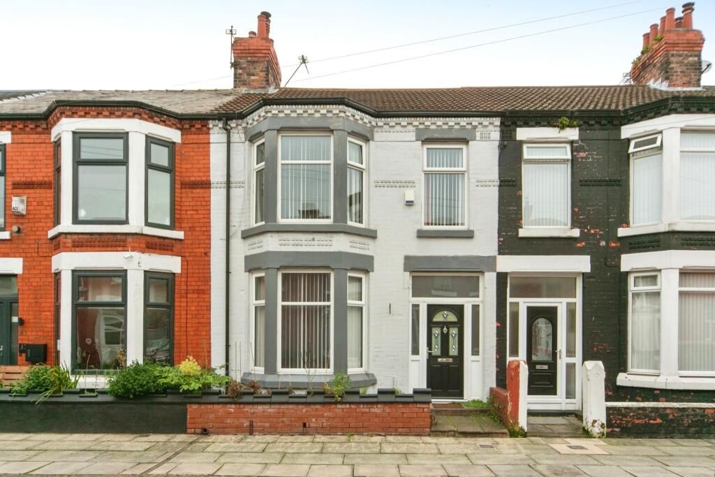 Property photo 1 of 17