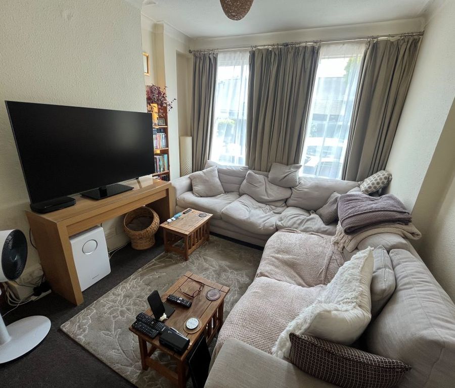 Property photo 2 of 12