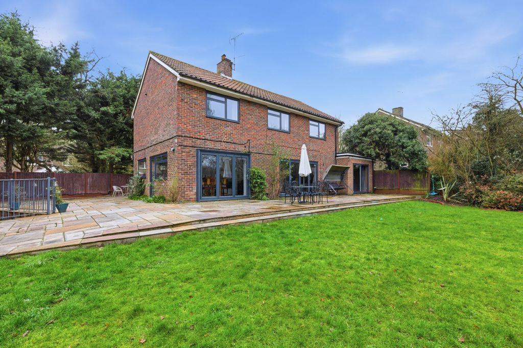 Property photo 1 of 16