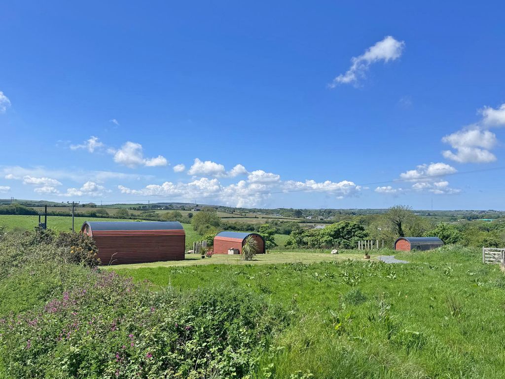 Property photo 3 of 31 Photo 3