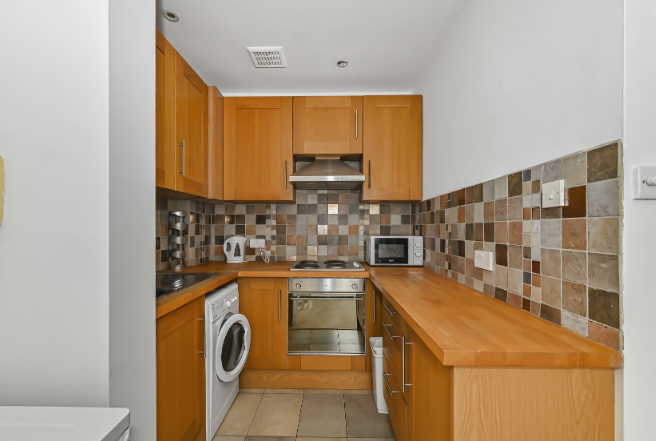 Property photo 3 of 8