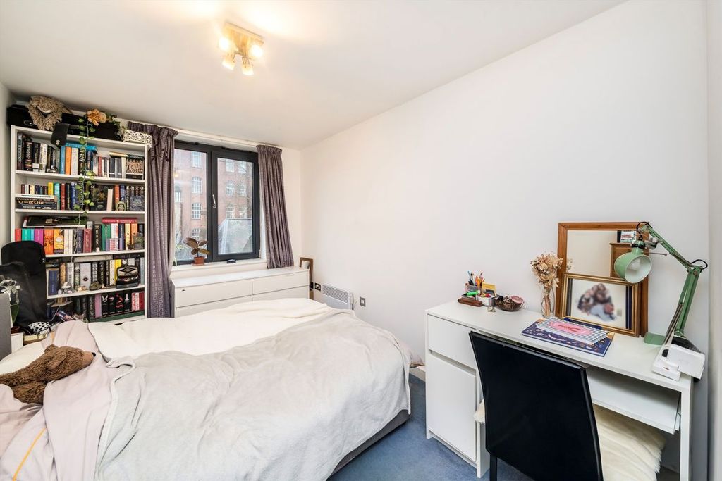 Property photo 3 of 4